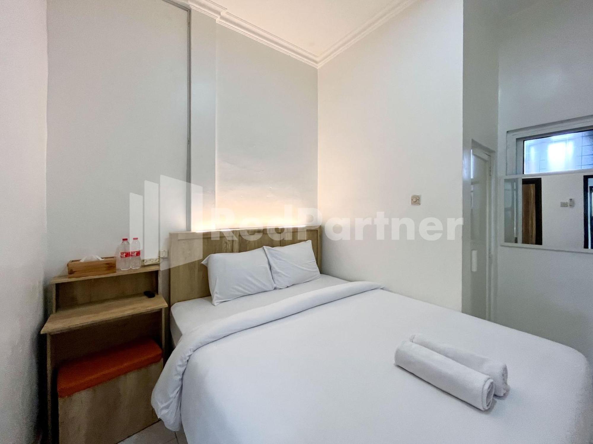 D Palma Near Lokananta Manahan Mitra Reddoorz Surakarta  Ngoại thất bức ảnh